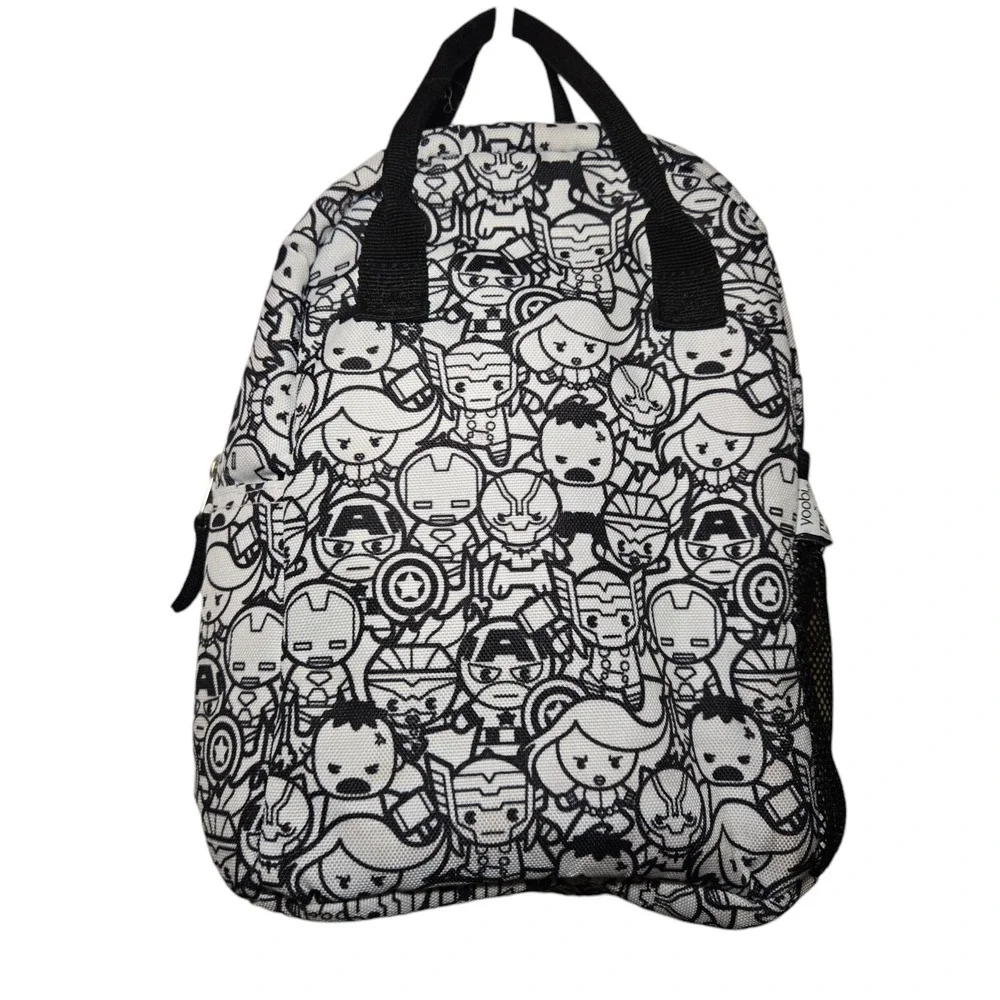 Yoobi Marvel Black White Superheroes Insulated Lunch Bag